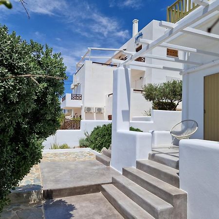 Summer Villa Adamantas Exterior photo