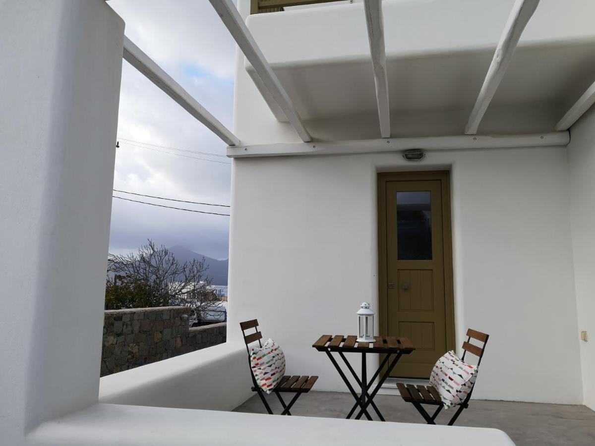 Summer Villa Adamantas Exterior photo